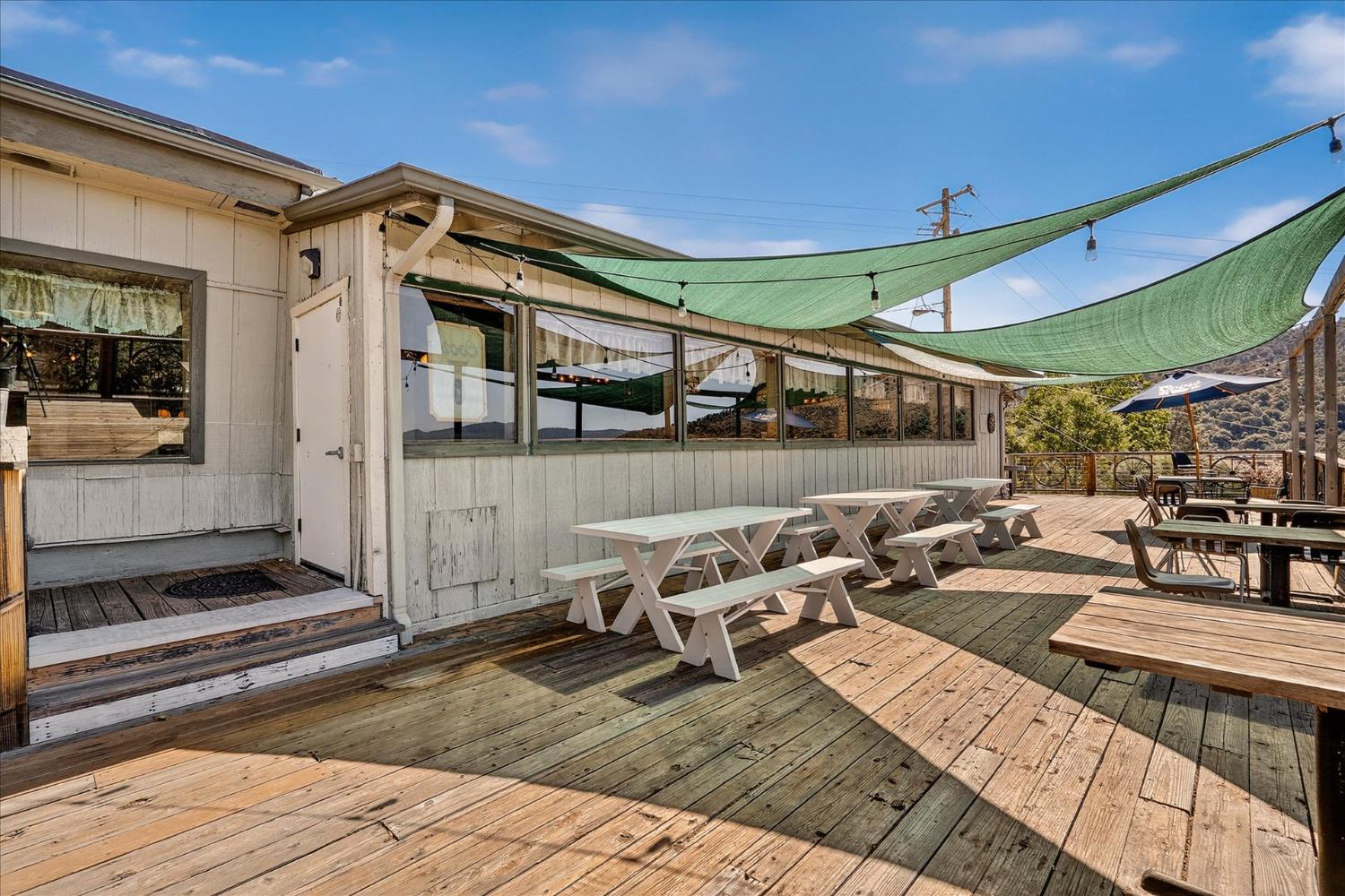 42155 Highway 41, Oakhurst, CA 93644