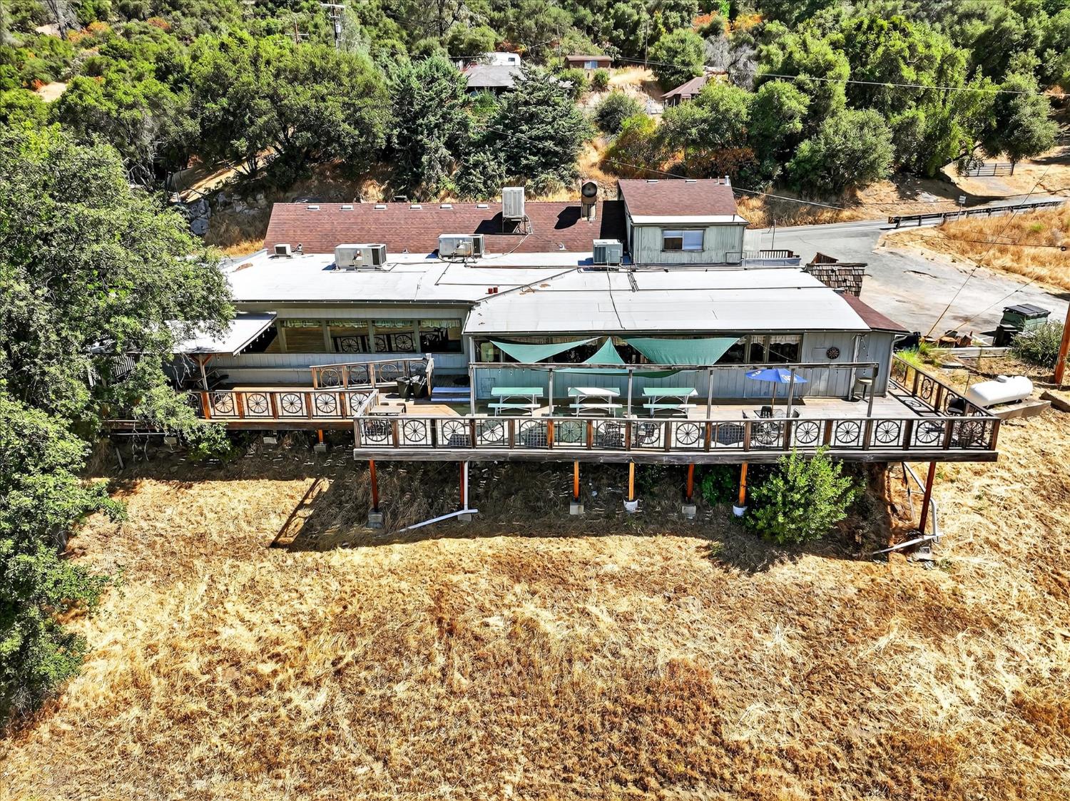 42155 Highway 41, Oakhurst, CA 93644