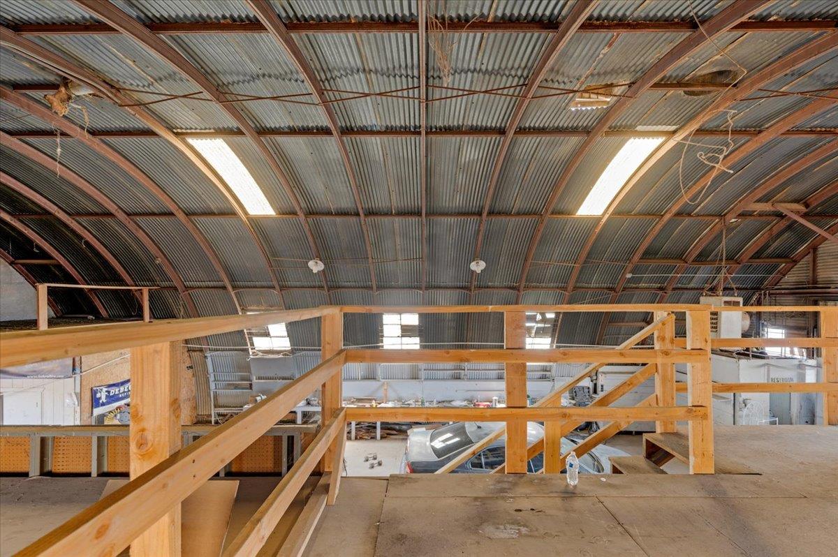 1533 S K St, Tulare, CA 93274