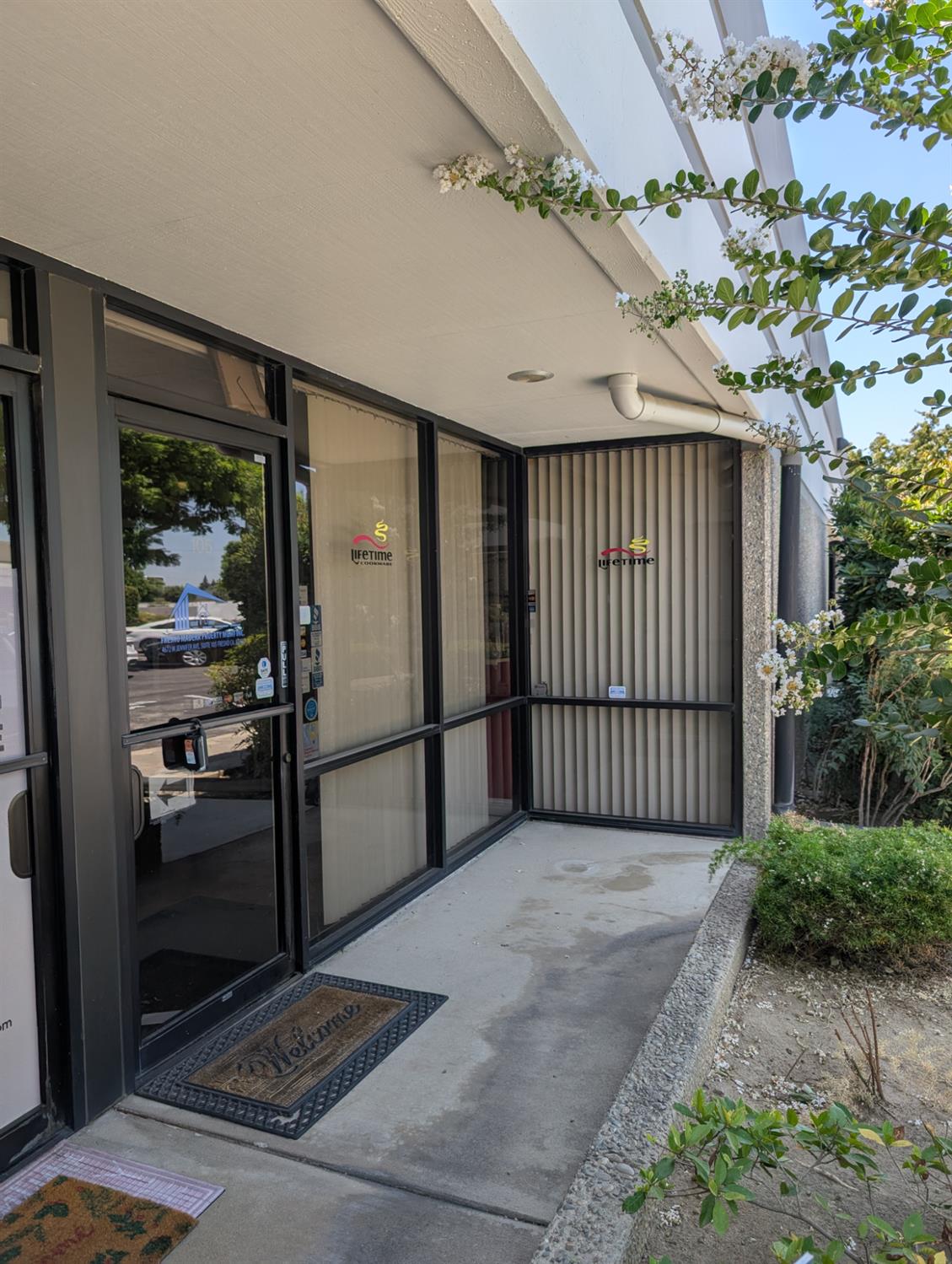 4672 W Jennifer Ave, Fresno, CA 93722