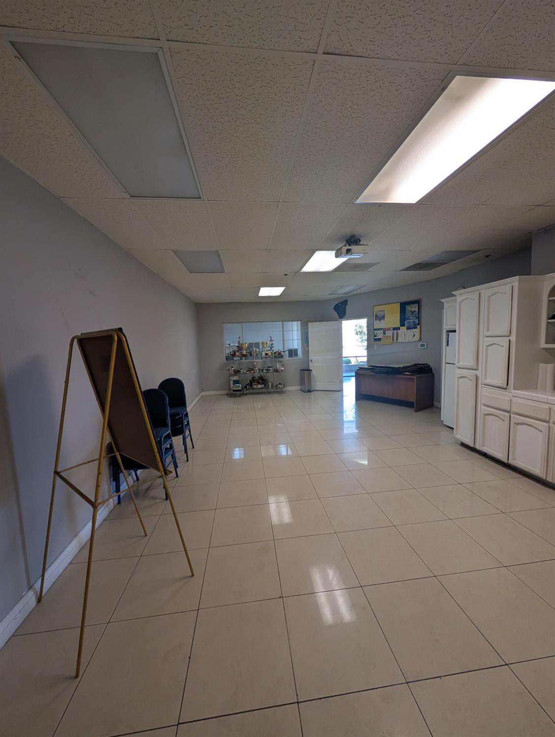 4672 W Jennifer Ave, Fresno, CA 93722