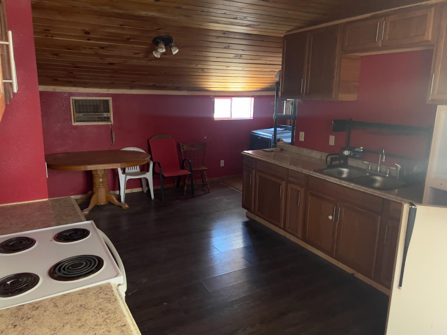 41045 Highway 41, Oakhurst, CA 93644