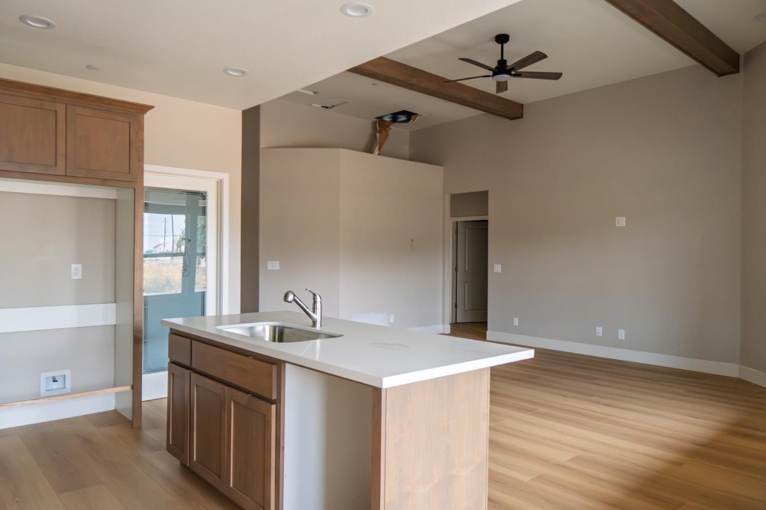 22441 Sinclair Dr, Chowchilla, CA 93610