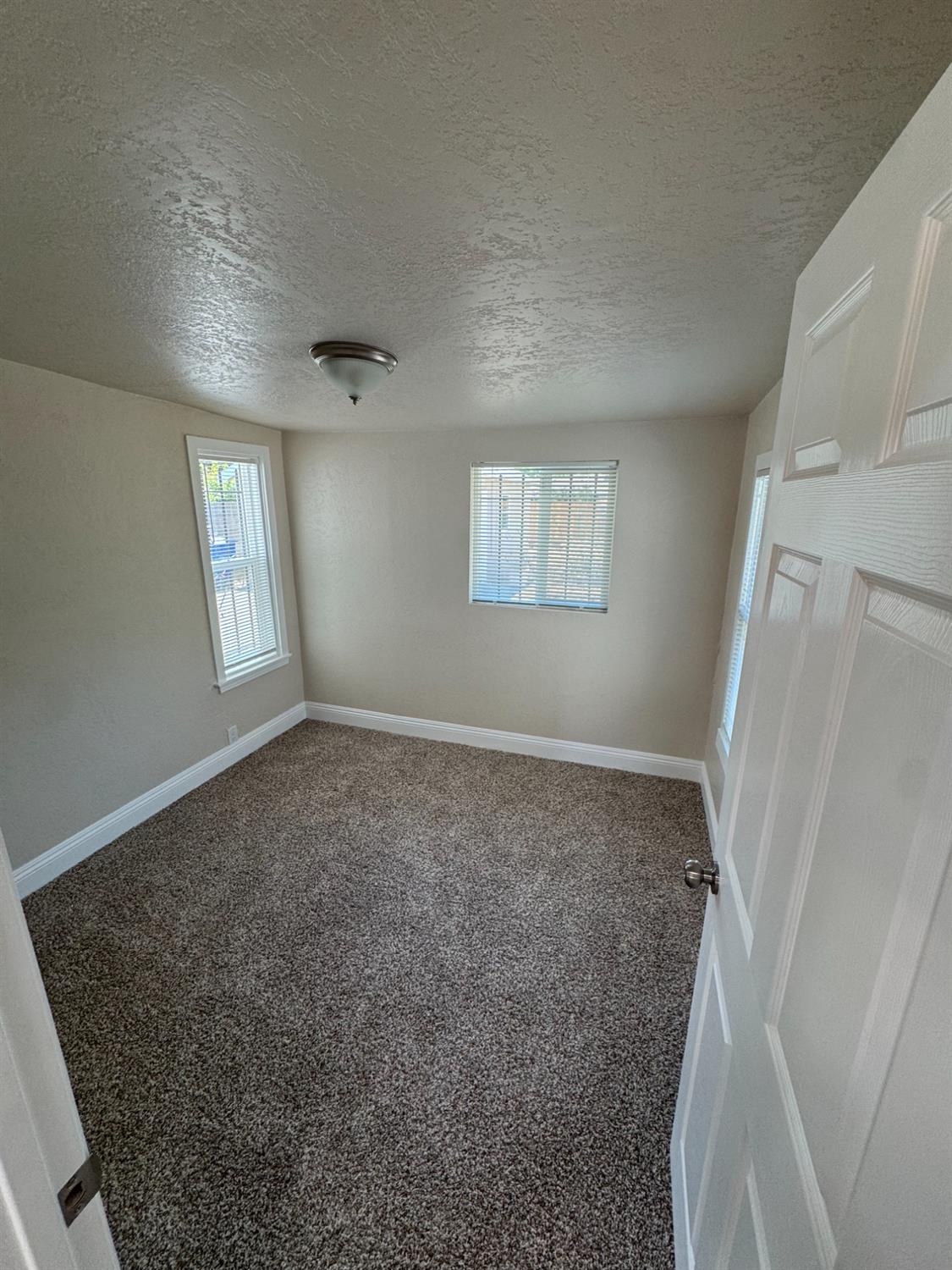 2338 S Lotus, Fresno, CA 93706