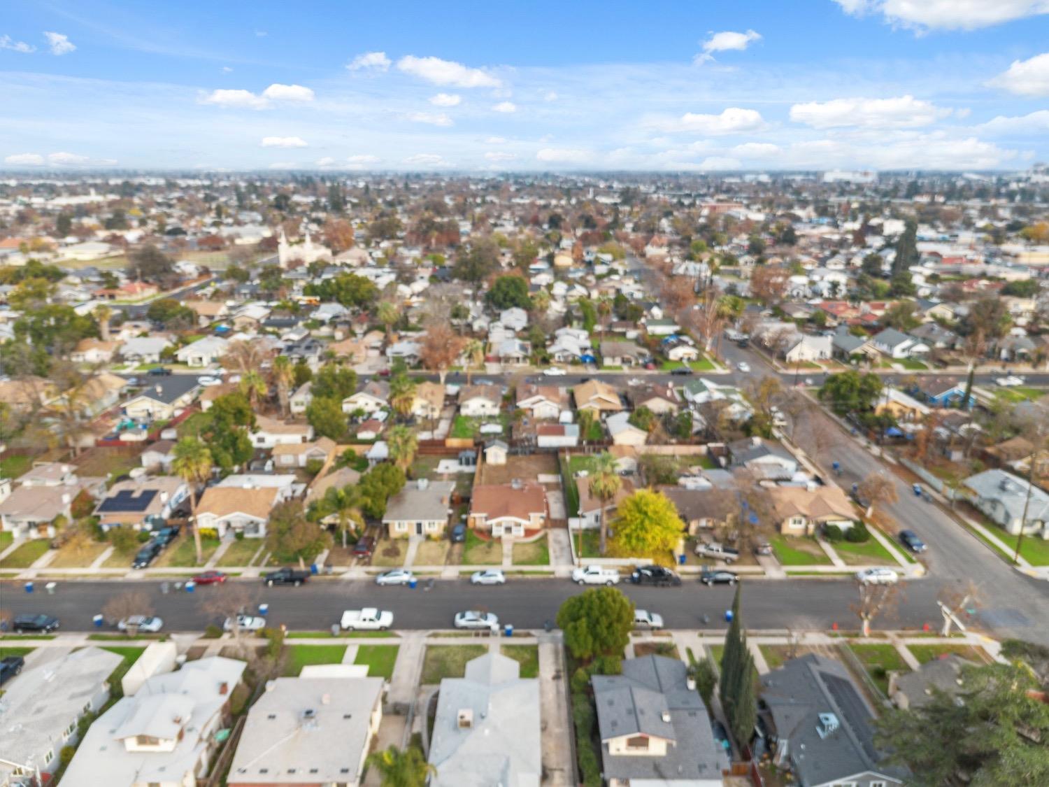 728 N Farris Ave, Fresno, CA 93728