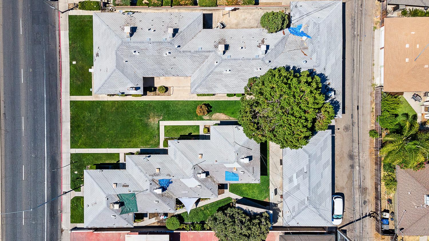 2414 N 1st St, Fresno, CA 93703