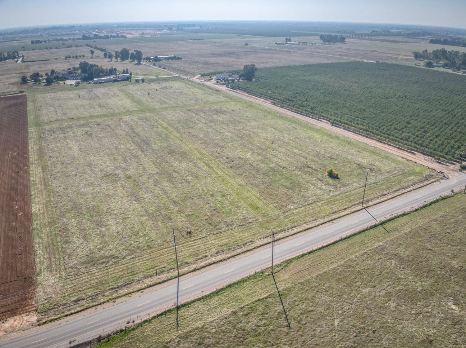 4715 E Copper Ave, Clovis, CA 93619