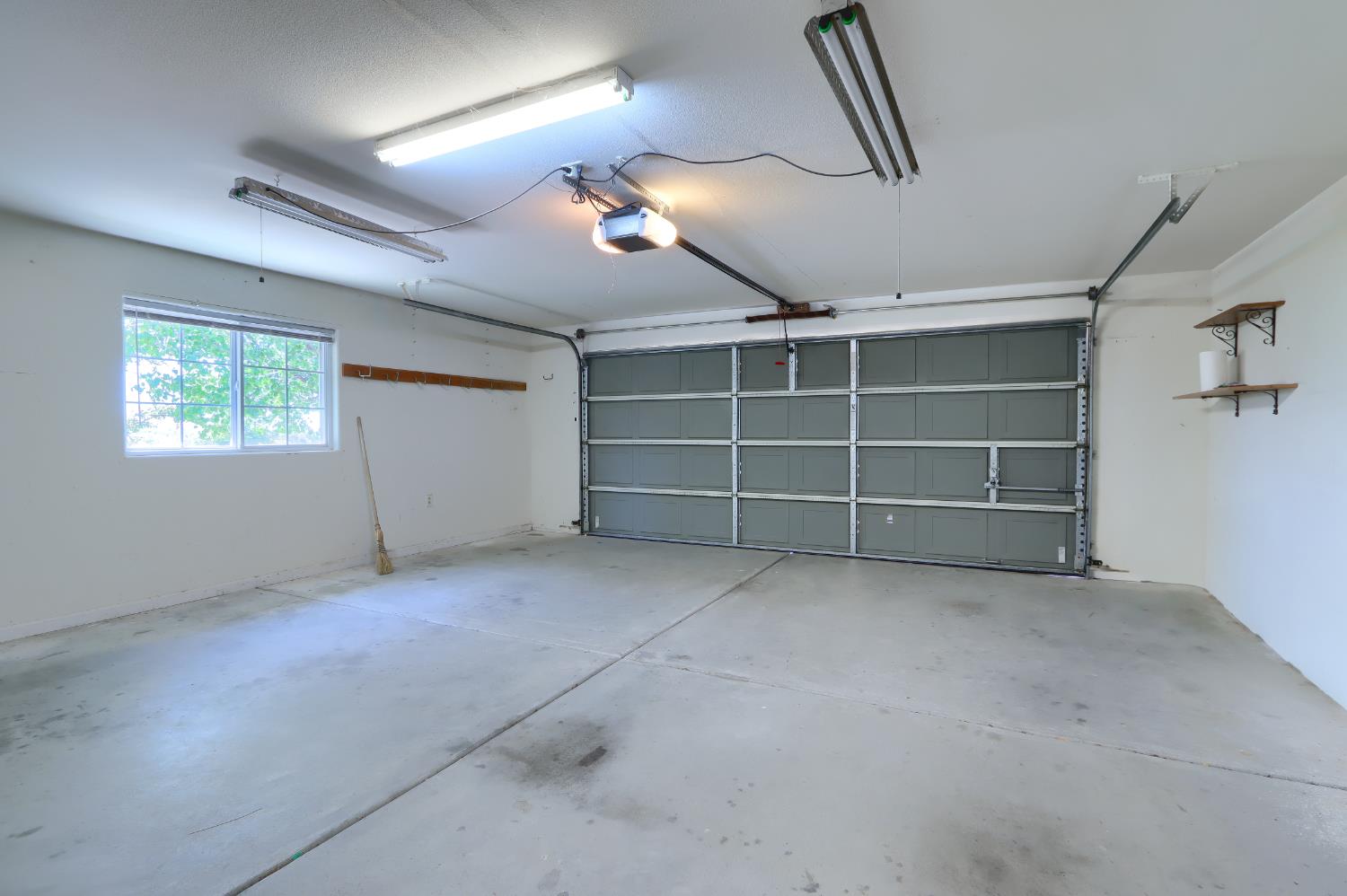 35777 Road 606, Raymond, CA 93653