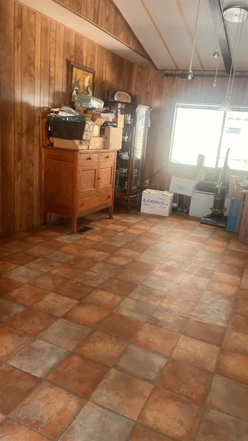 371 Bethel Ave #55, Sanger, CA 93657