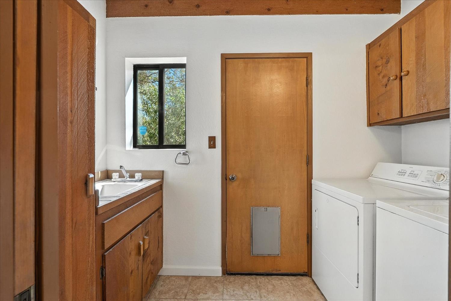 42480 Ranger Circle Way, Coarsegold, CA 93614