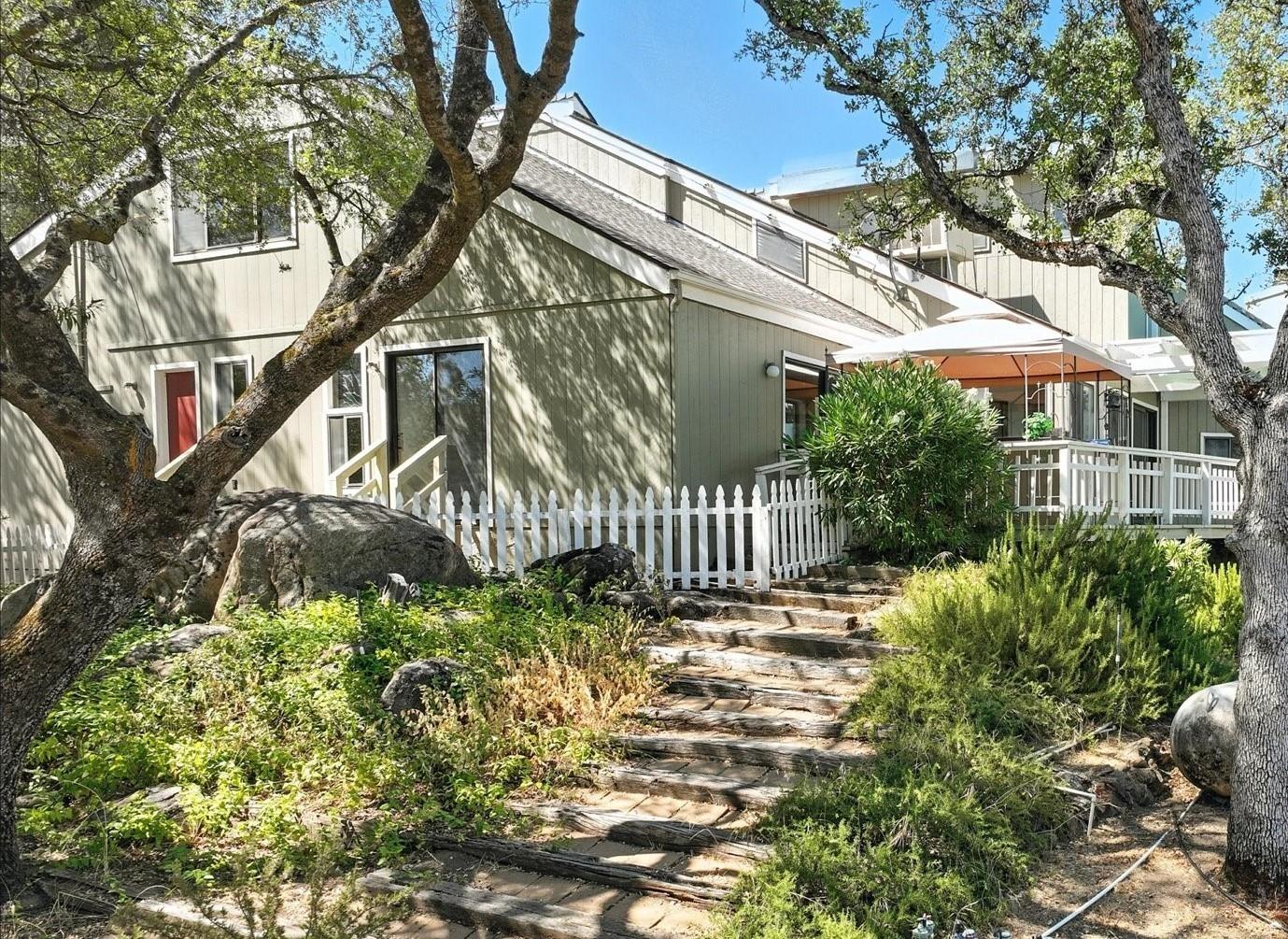 42480 Ranger Circle Way, Coarsegold, CA 93614