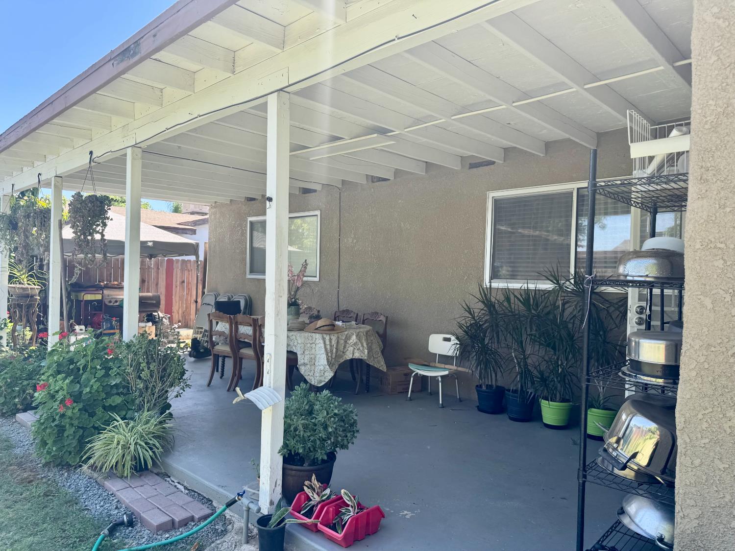 2733 E Willis Ave, Fresno, CA 93726