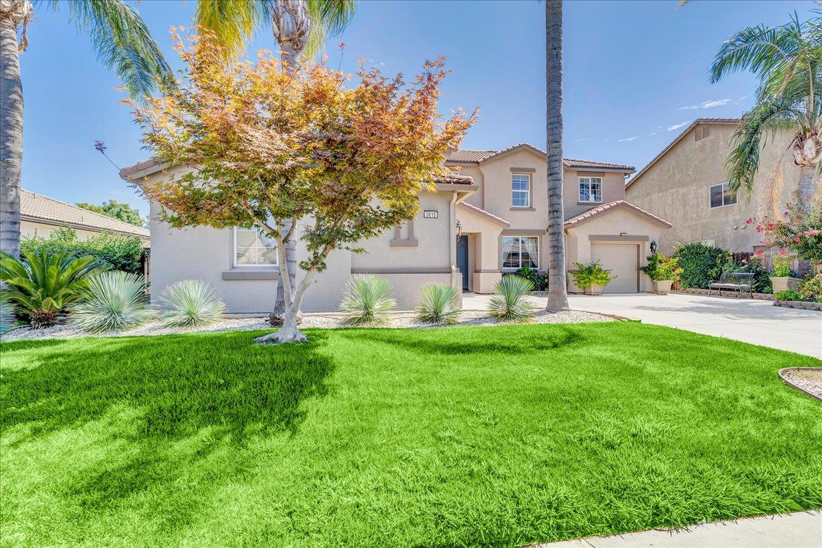 3615 W Sunnyview Ave, Visalia, CA 93291