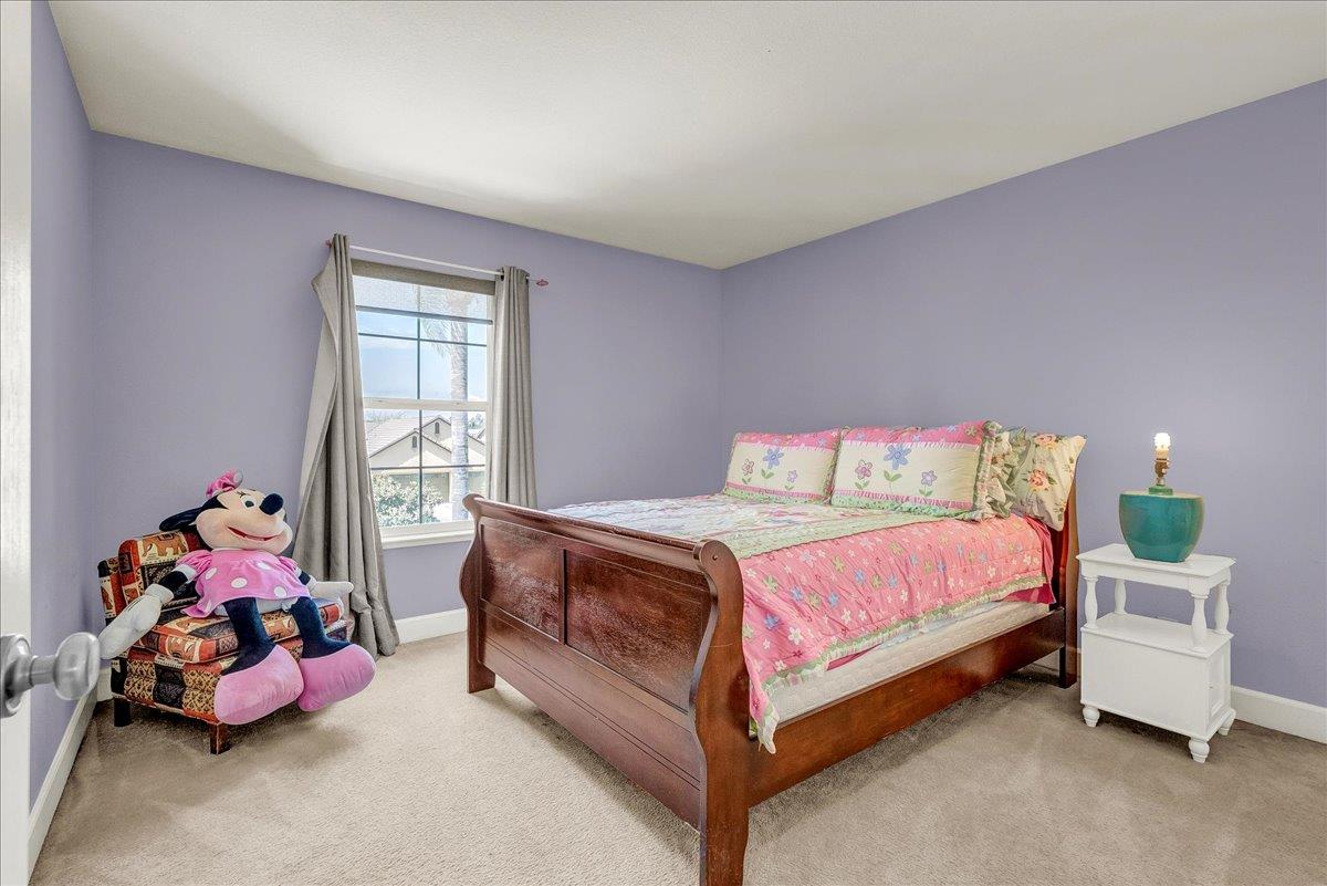 3615 W Sunnyview Ave, Visalia, CA 93291