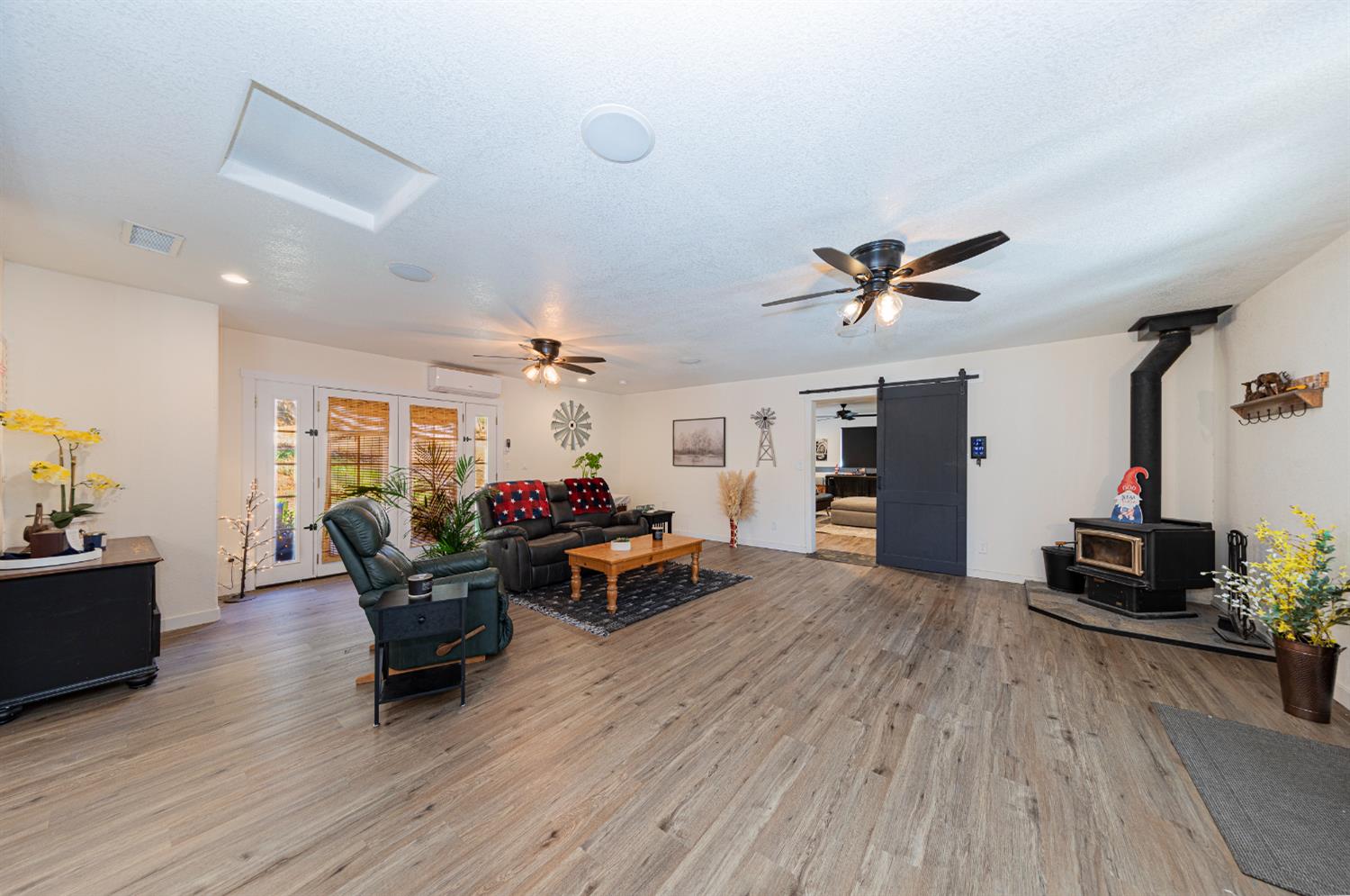 46320 Oonay Nation Rd, Coarsegold, CA 93614