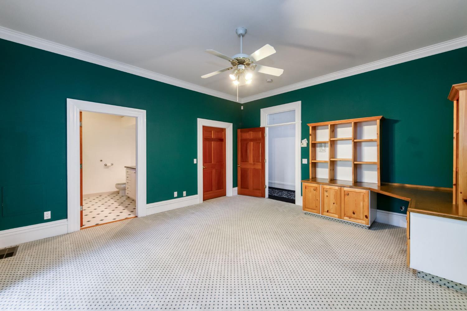 4715 E Copper Ave, Clovis, CA 93619