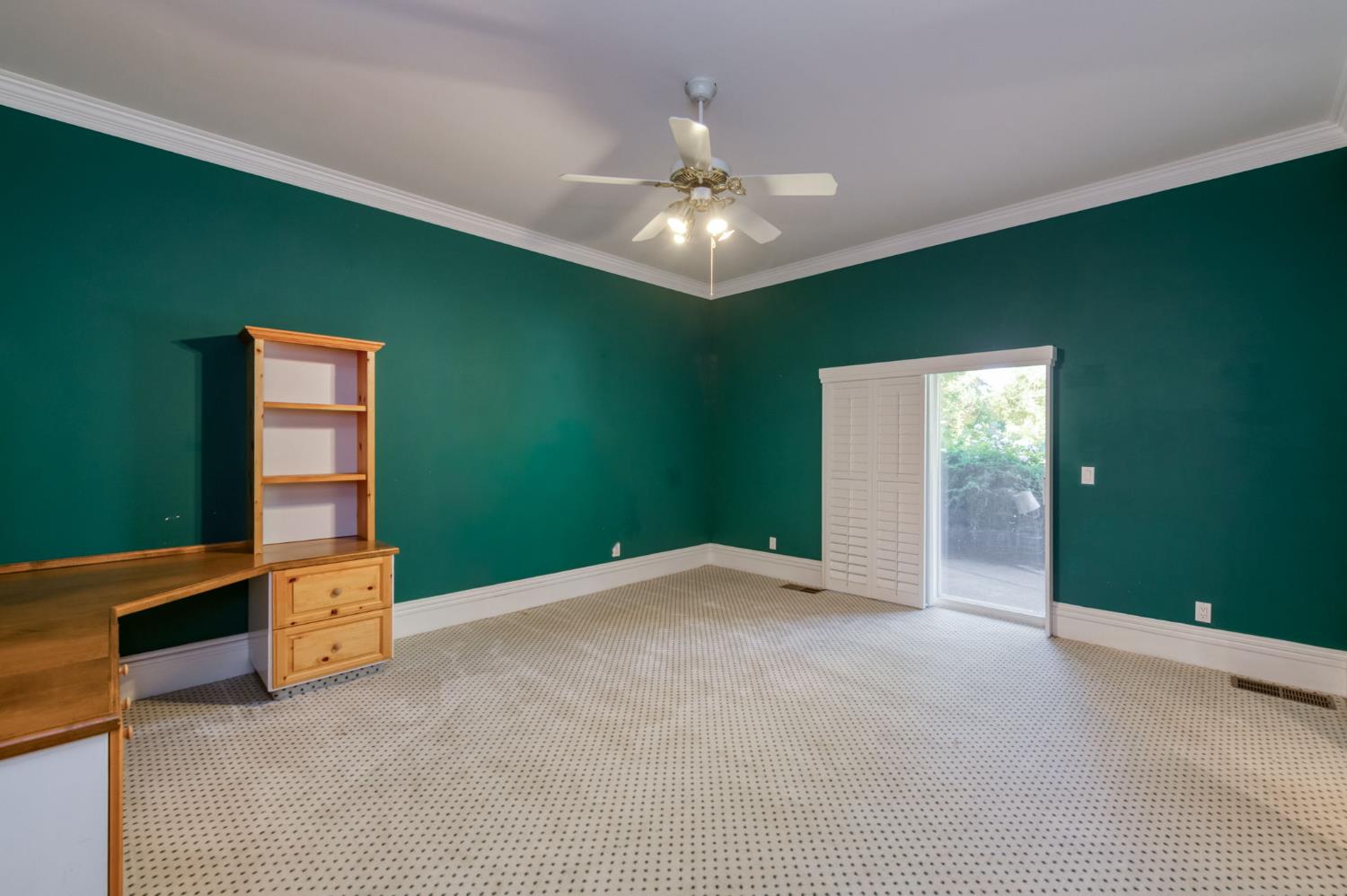 4715 E Copper Ave, Clovis, CA 93619