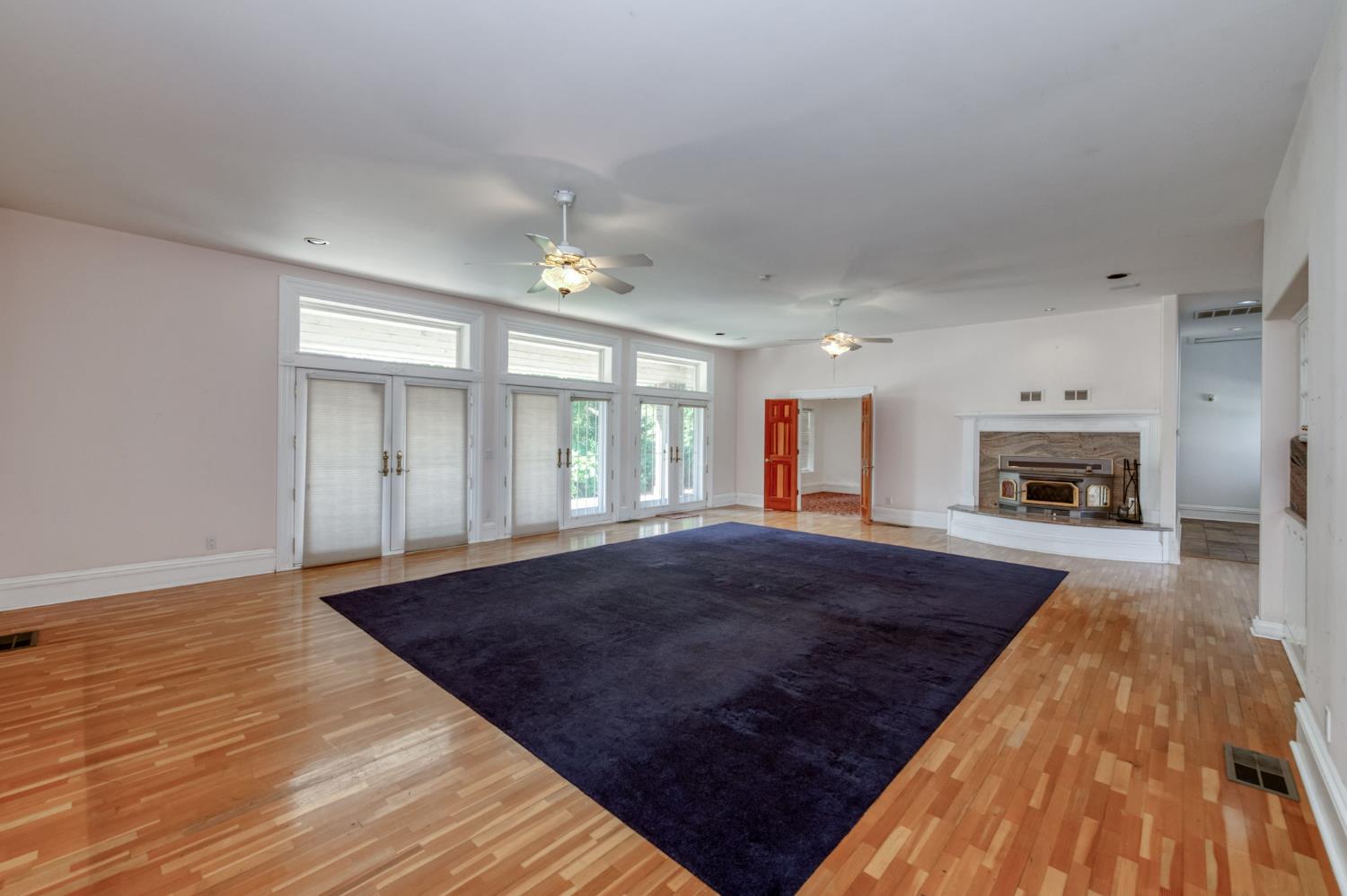 4715 E Copper Ave, Clovis, CA 93619