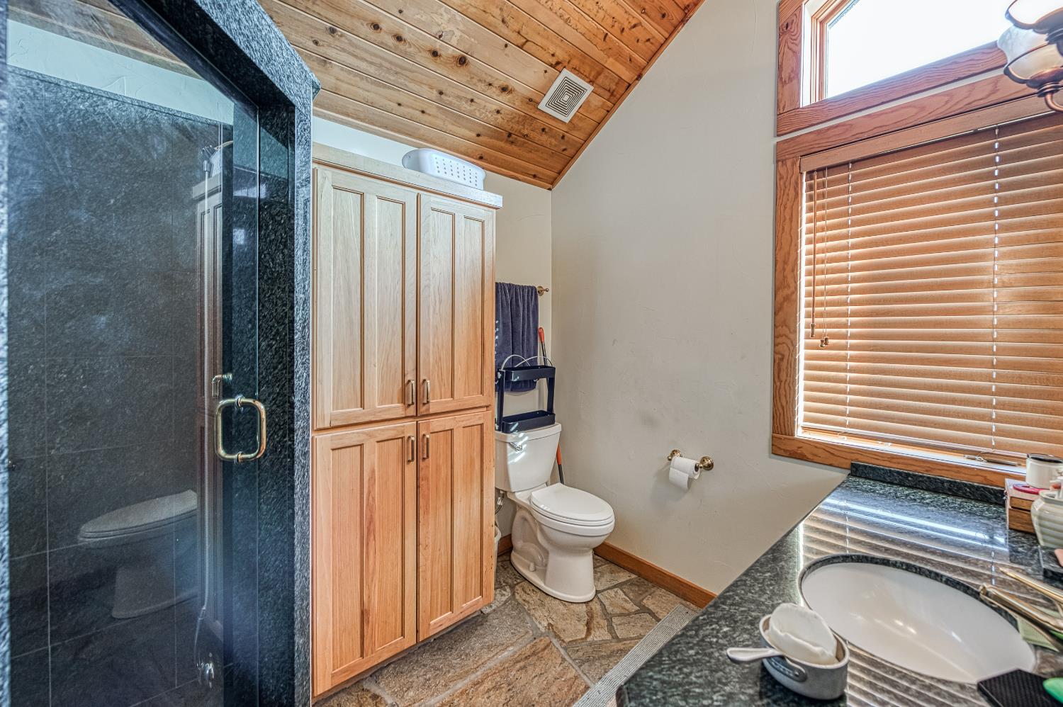 12755 Rusty Spur Ln, Clovis, CA 93619