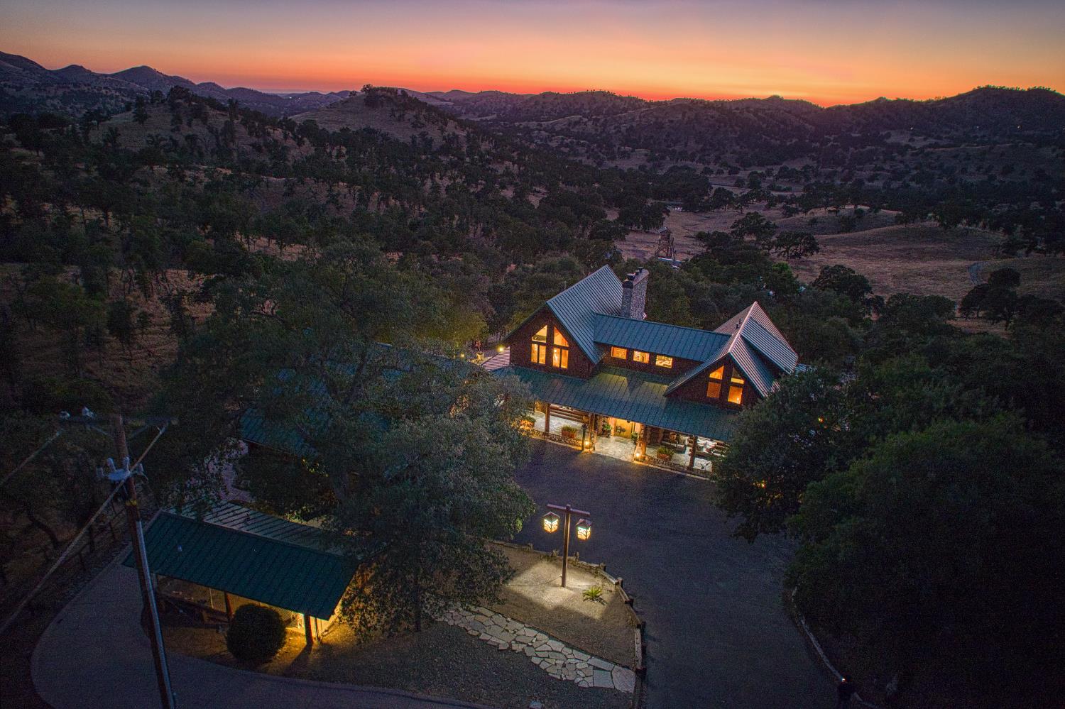 12755 Rusty Spur Ln, Clovis, CA 93619