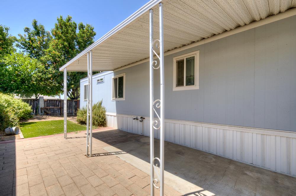 1218 E Cleveland Ave #19, Madera, CA 93638