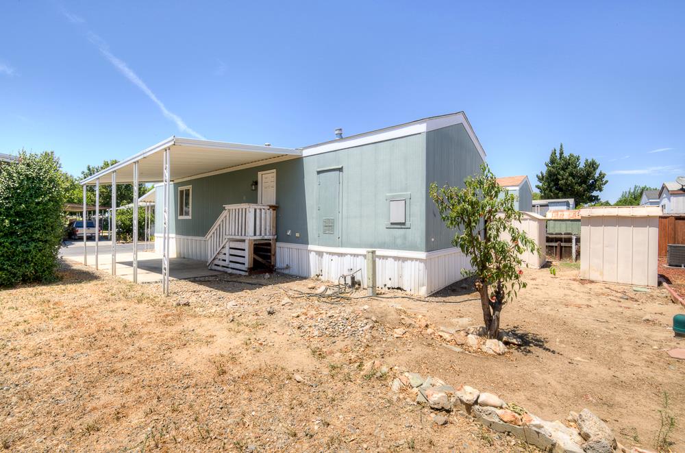 1218 E Cleveland Ave #86, Madera, CA 93638