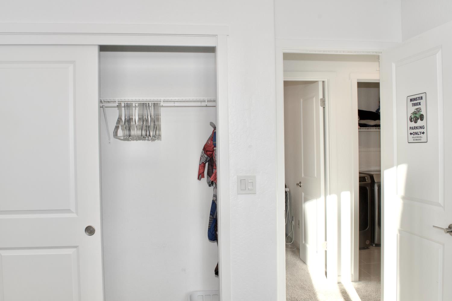 4136 N Vaughan Ave, Fresno, CA 93723