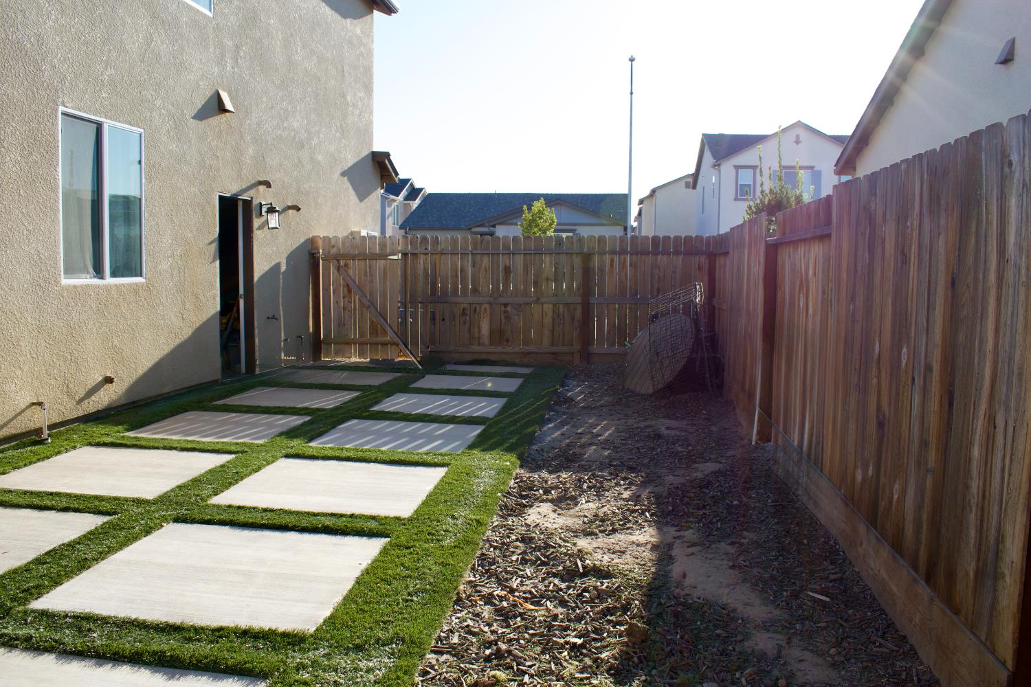 4136 N Vaughan Ave, Fresno, CA 93723