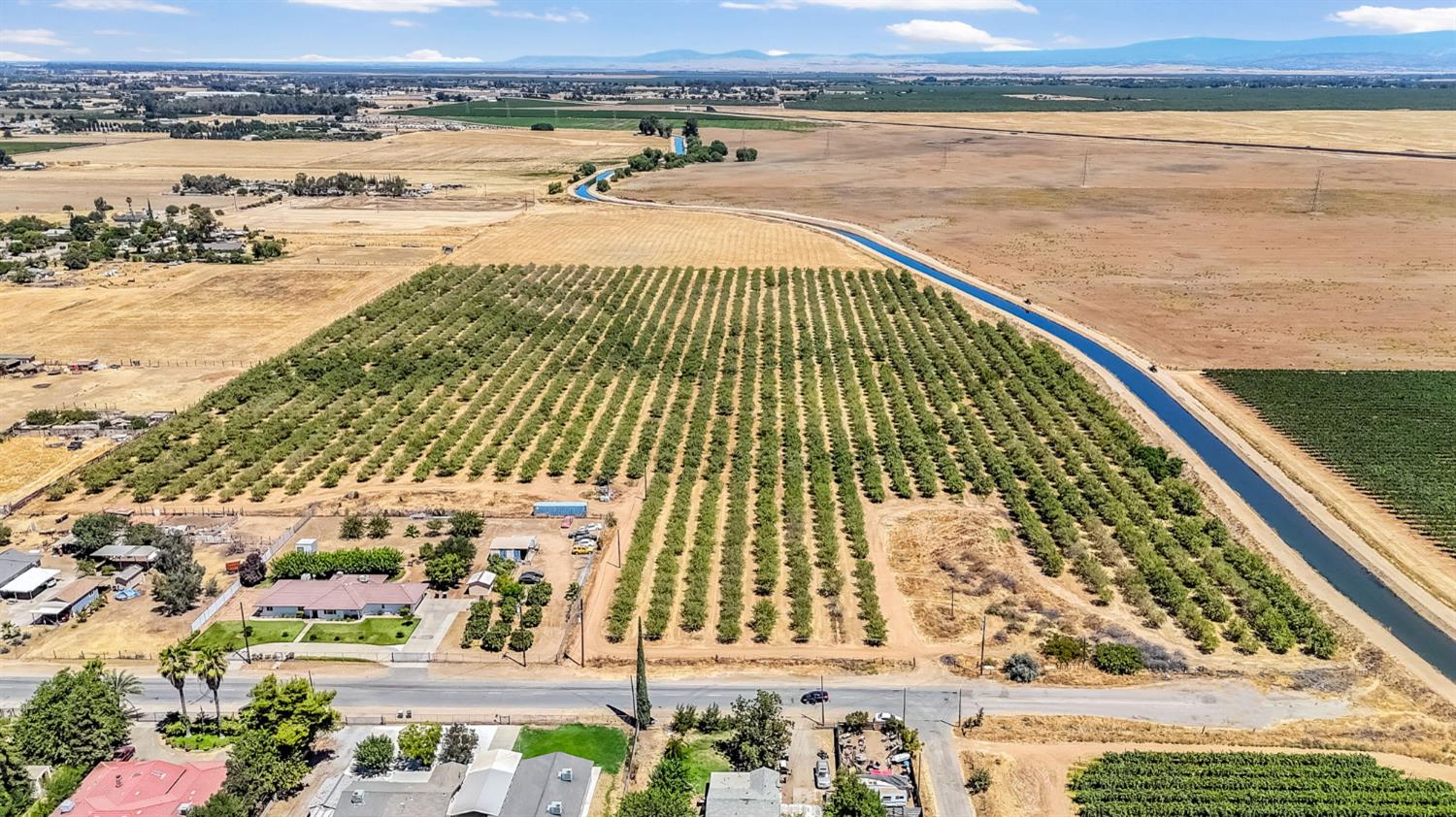 29493 Avenue 13 1/2, Madera, CA 93638