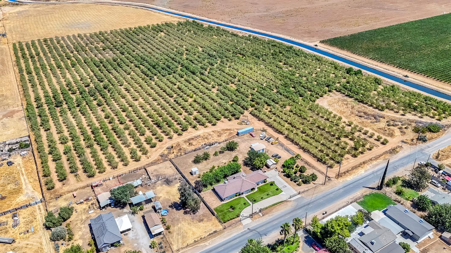 29493 Avenue 13 1/2, Madera, CA 93638