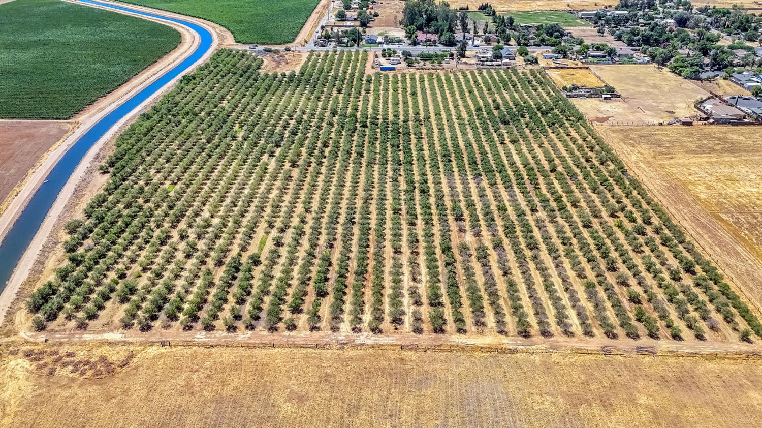 29493 Avenue 13 1/2, Madera, CA 93638