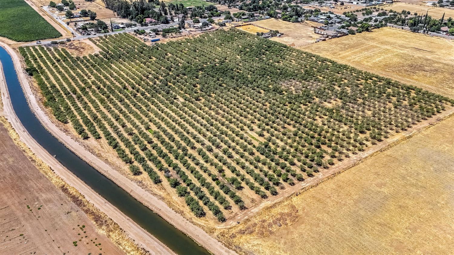 29493 Avenue 13 1/2, Madera, CA 93638