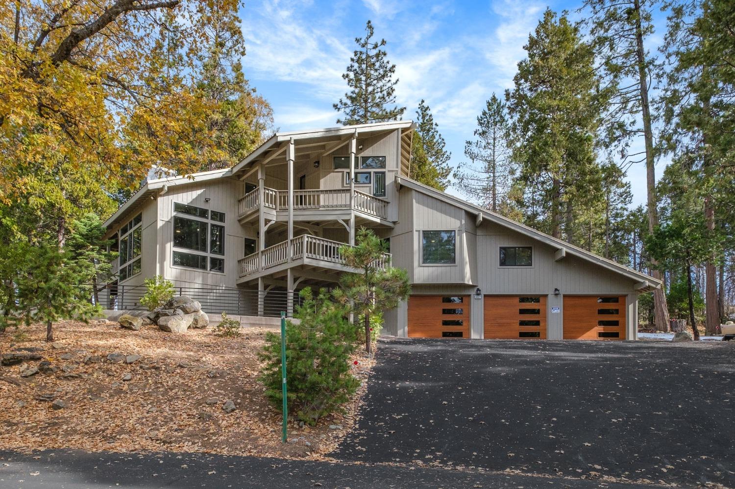 39577 Pond Ln, Shaver Lake, CA 93664