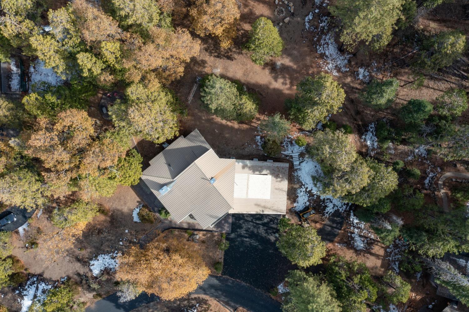 39577 Pond Ln, Shaver Lake, CA 93664