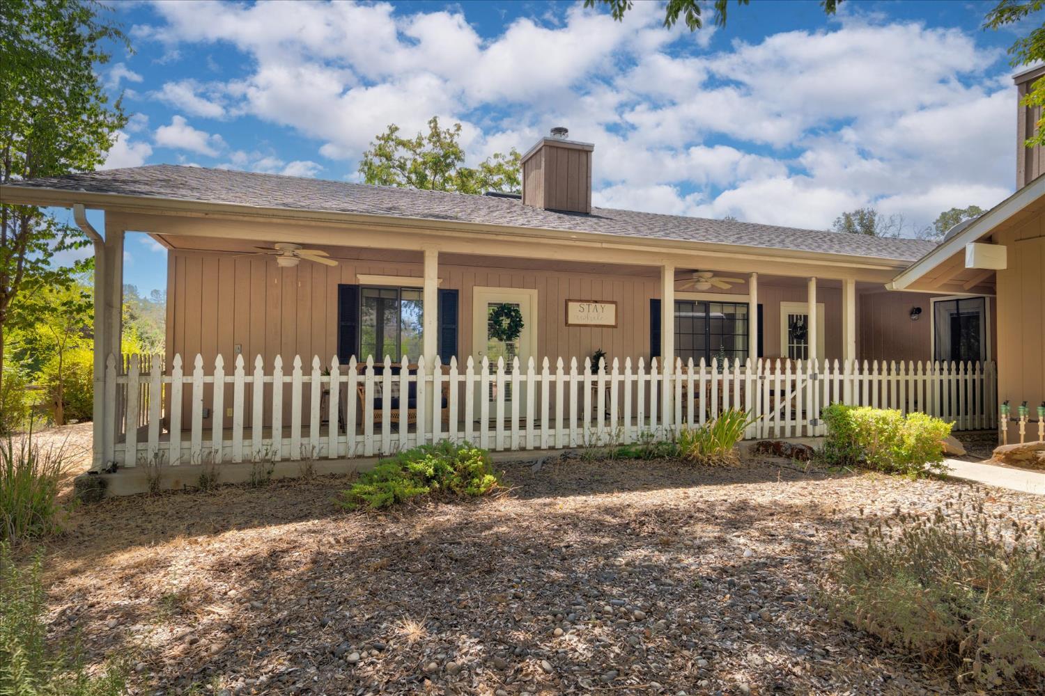 29280 Glacier Dr, Coarsegold, CA 93614