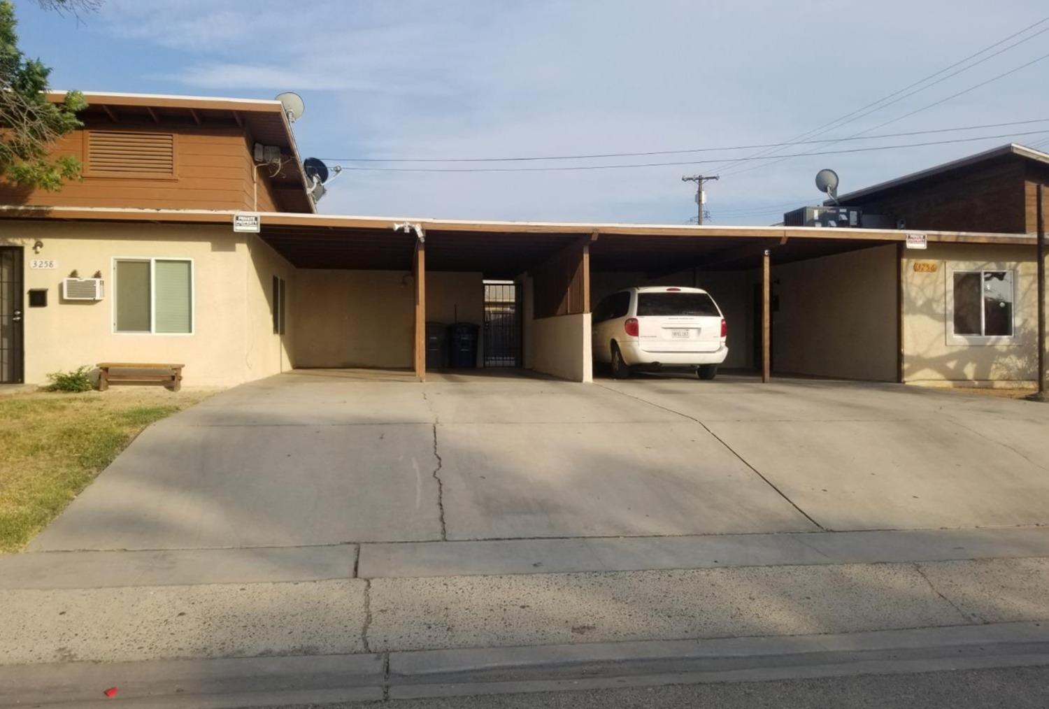 3256 Mayfair, Fresno, CA 93703