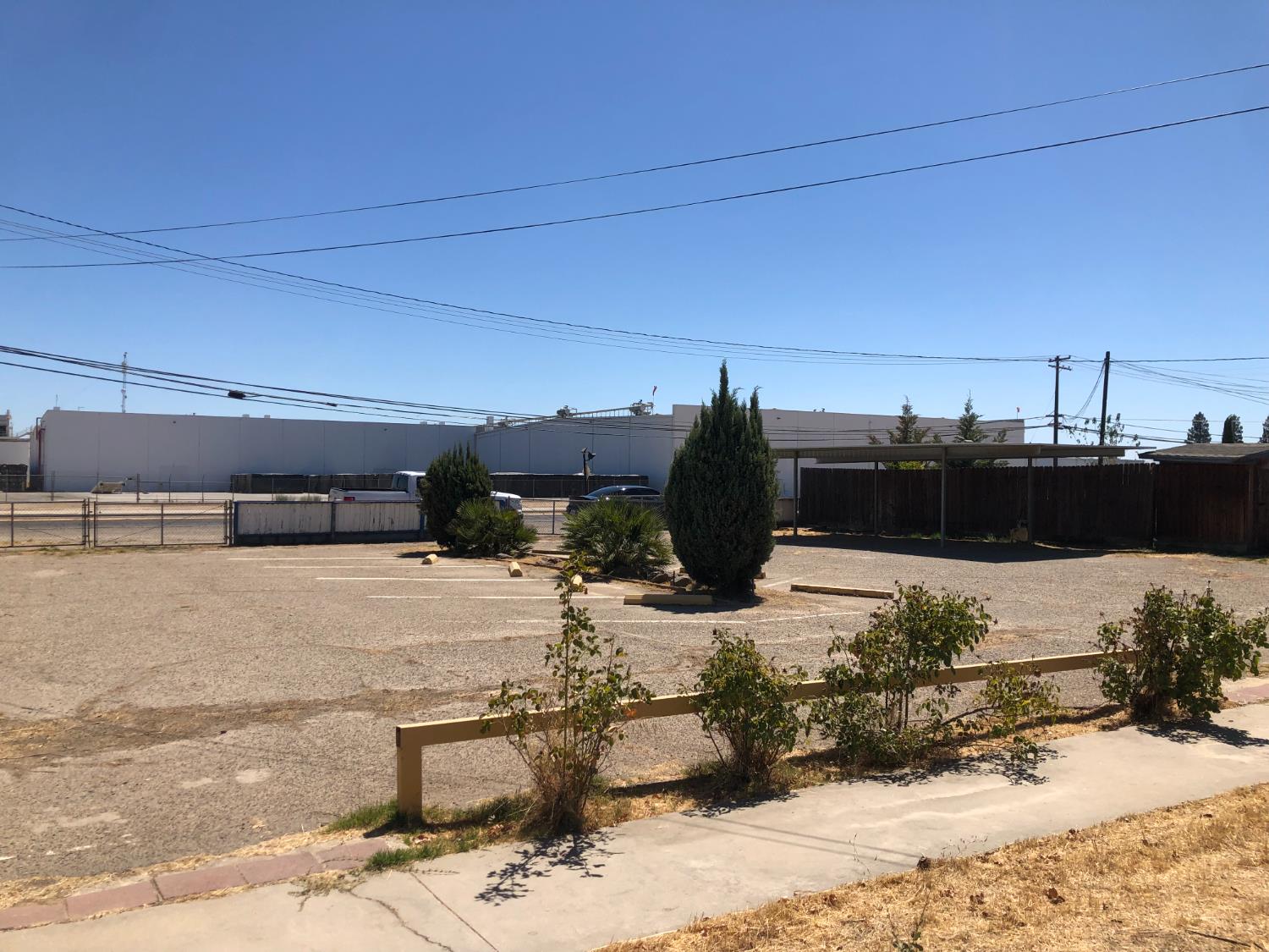 1590 E Dinuba Ave, Reedley, CA 93654