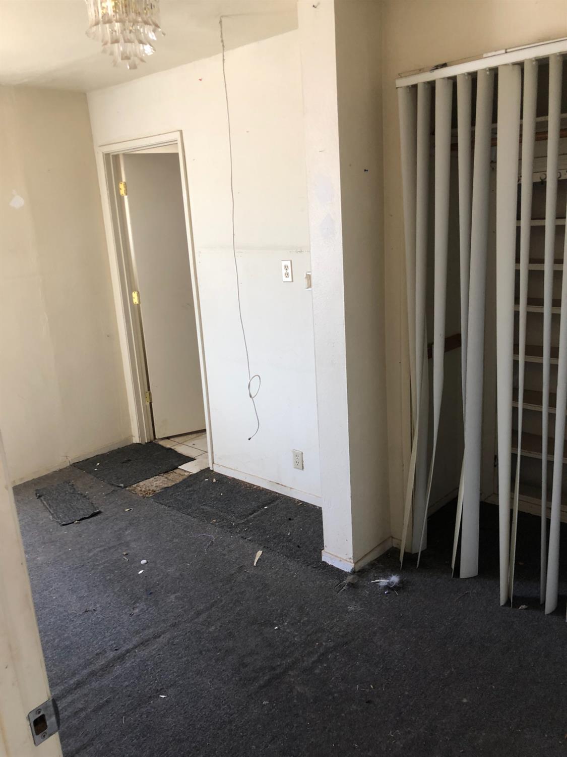 1590 E Dinuba Ave, Reedley, CA 93654