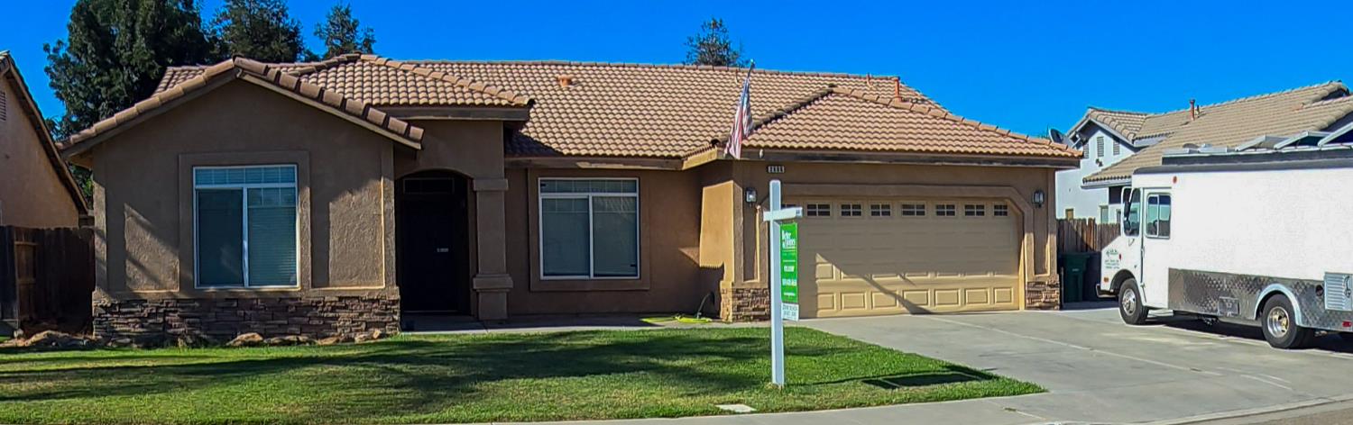 2606 Hillcrest St, Selma, CA 93662
