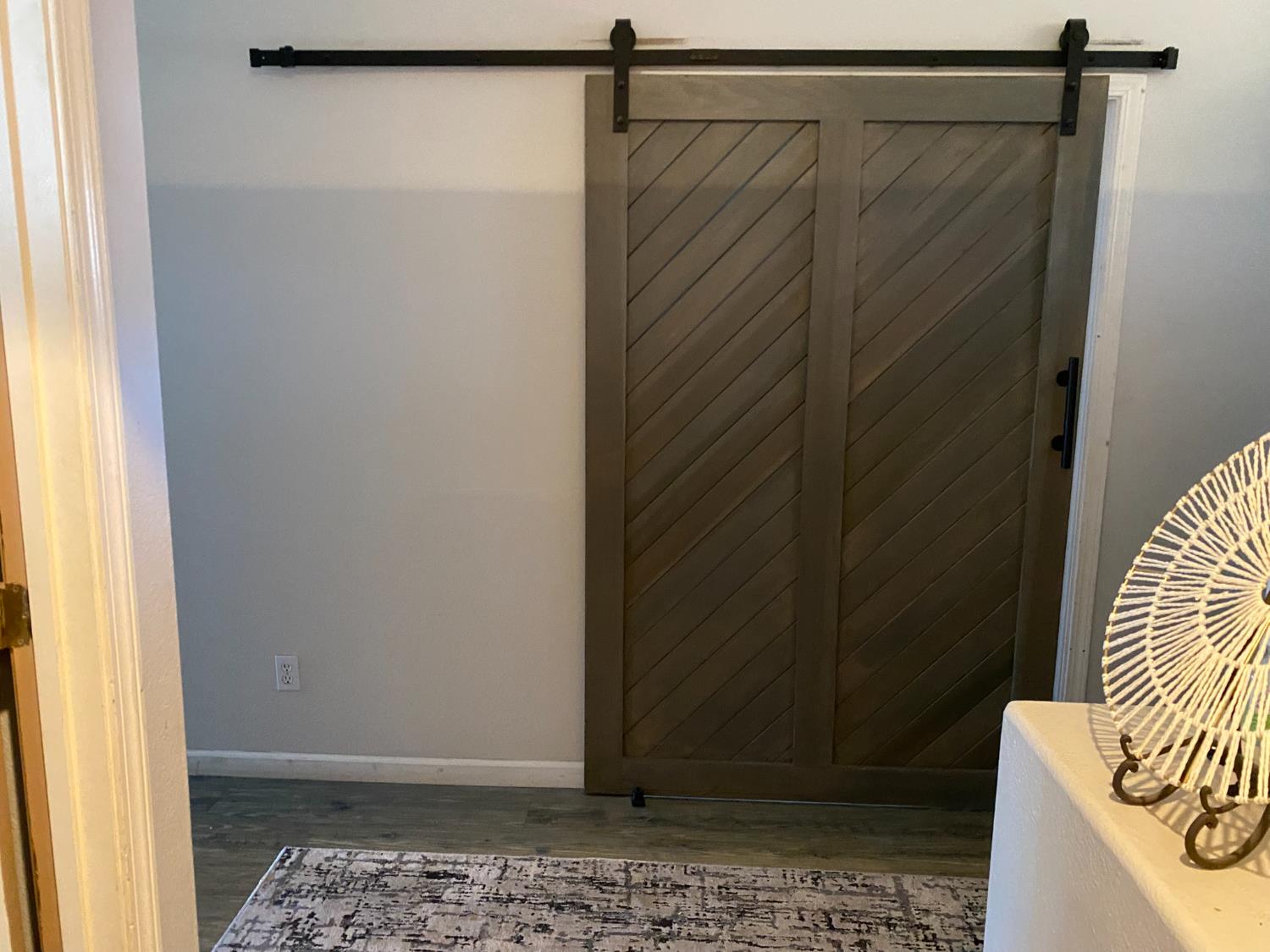 2606 Hillcrest St, Selma, CA 93662