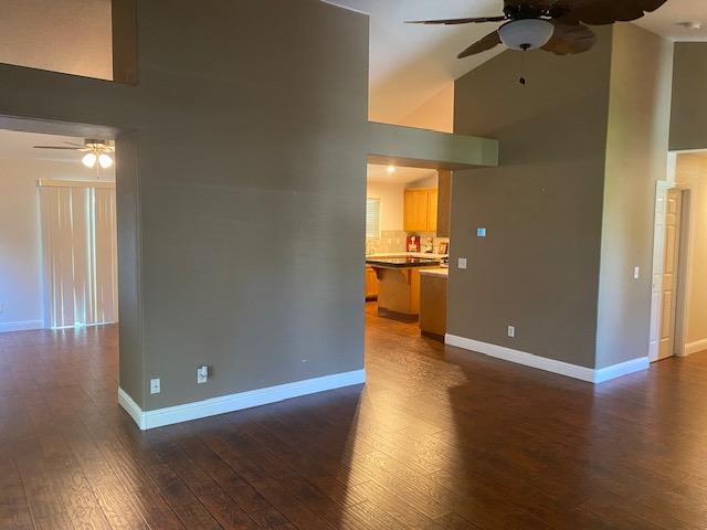 554 St Michelle Dr, Madera, CA 93637