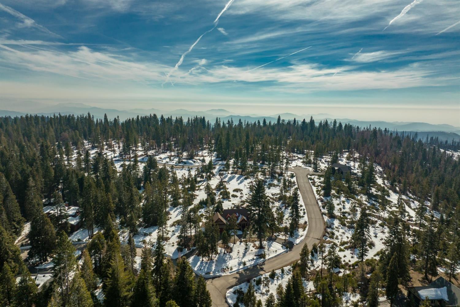 39851 Mountain Heather Rd, Shaver Lake, CA 93664