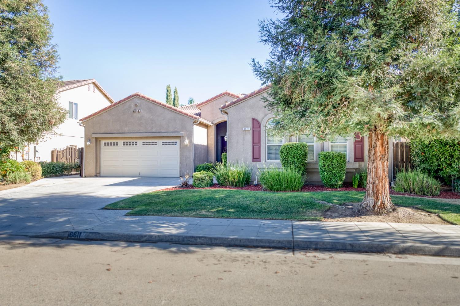 6611 W Morris Ave, Fresno, CA 93723
