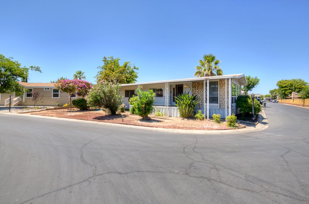 336 E Alluvial #167, Fresno, CA 93720