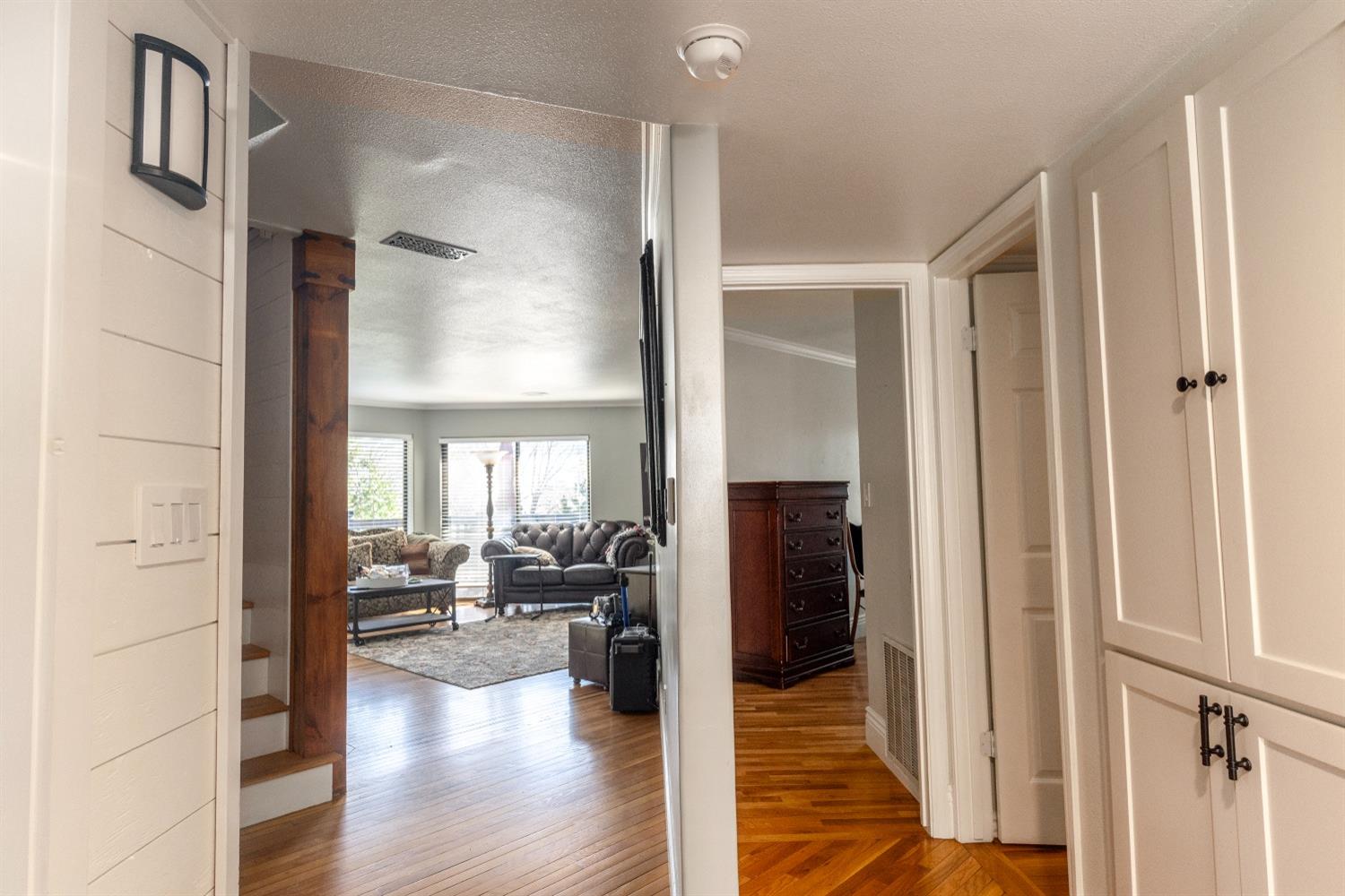 33952 Tocaloma Rd, Auberry, CA 93602