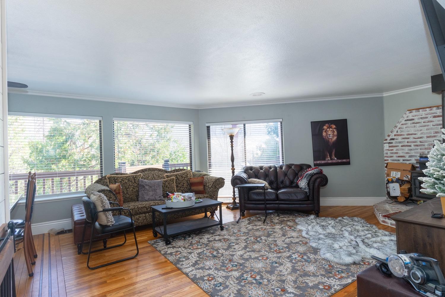 33952 Tocaloma Rd, Auberry, CA 93602