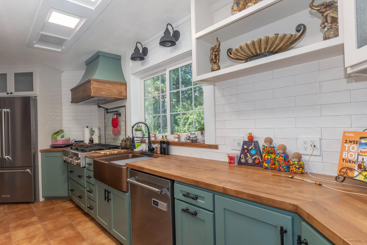 33952 Tocaloma Rd, Auberry, CA 93602