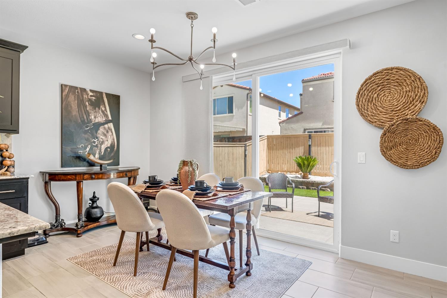 4369 Horizon Dr, Madera, CA 93636