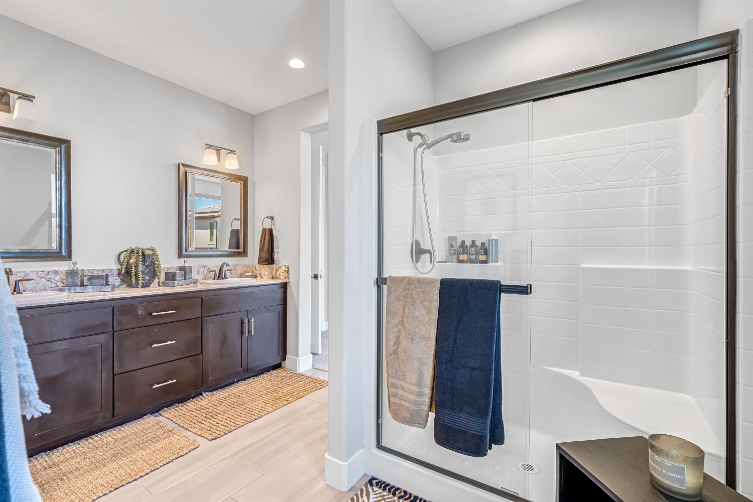 4369 Horizon Dr, Madera, CA 93636