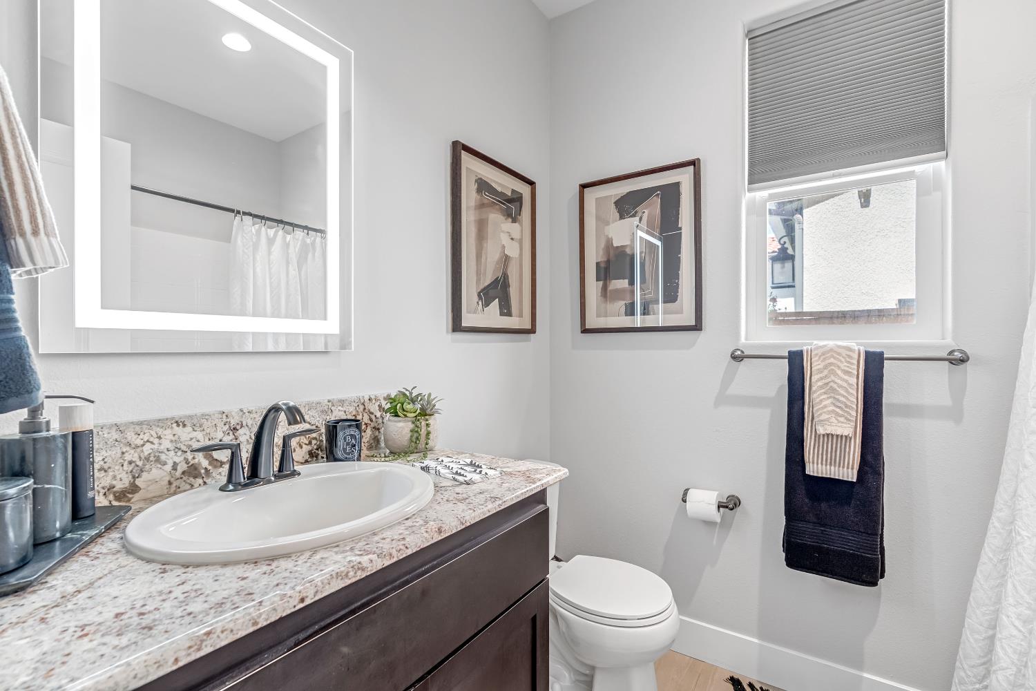 4369 Horizon Dr, Madera, CA 93636